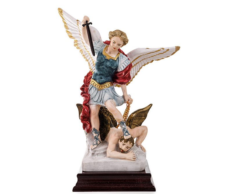 Statua di San Michele Arcangelo in polvere di marmo