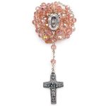 Rosario in cristallo rosa con Gocce d'Acqua Santa e la Croce del Buon Pastore