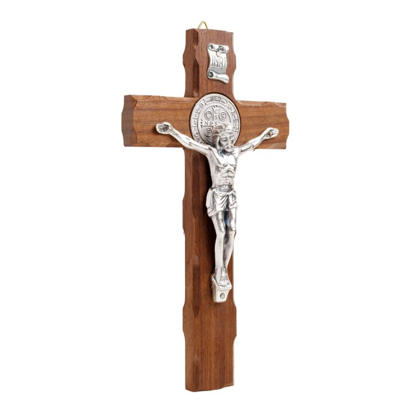 Crocifisso con la Medaglia di San Benedetto da muro in legno