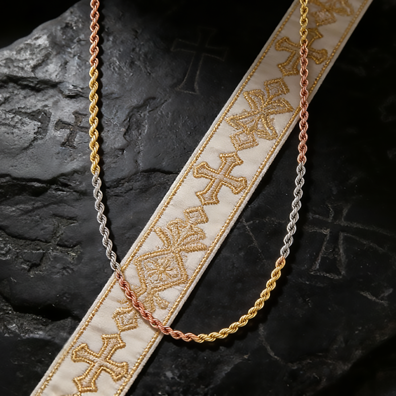Catena Torchon (rope) Trinity in oro bianco, giallo e rosa 18 kt