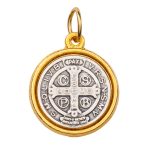 Medaglia di San Benedetto in metallo bicolore smaltato